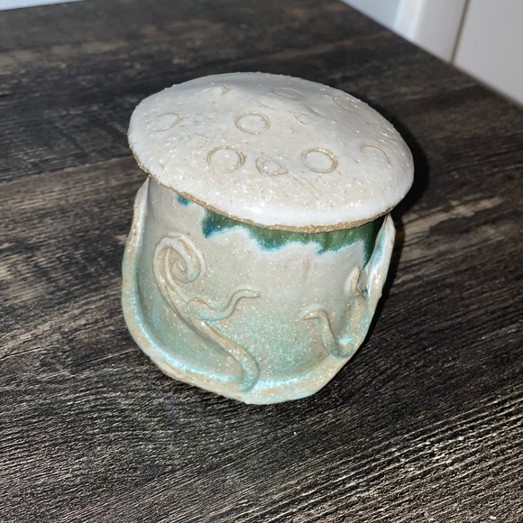 🍄CERAMIC MUSHROOM DESIGN DECOR🍄 - Picture 2 of 4